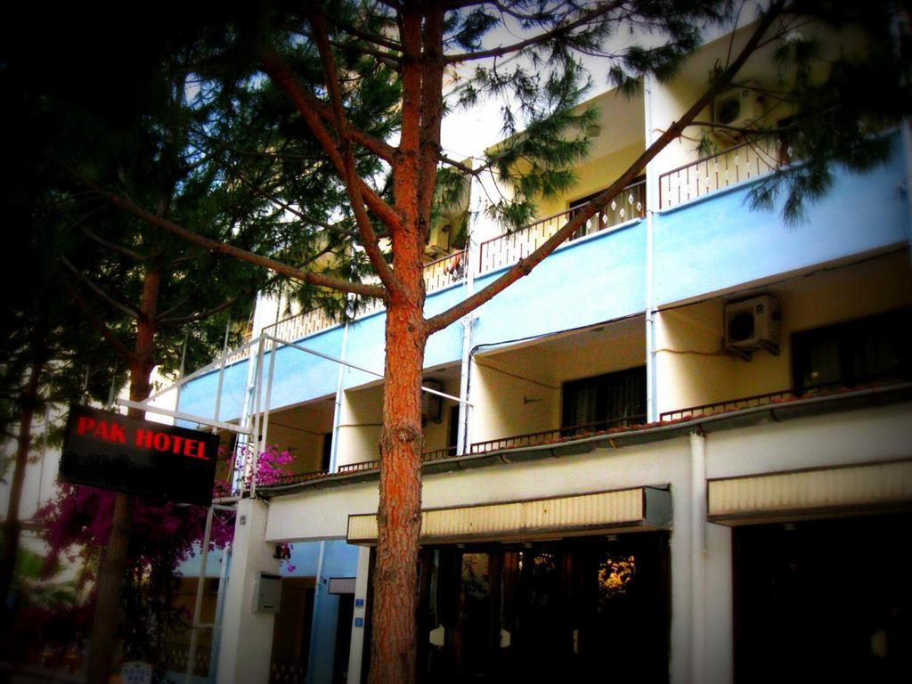 Pak Hotel - Adult Only كوشاداسيه المظهر الخارجي الصورة