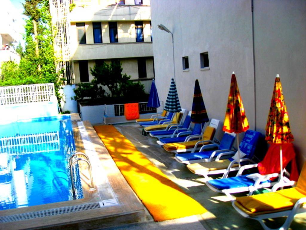 Pak Hotel - Adult Only كوشاداسيه المظهر الخارجي الصورة
